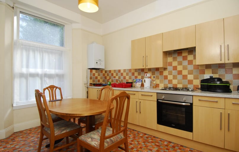 Napier Terrace, Flat 1, Mutley, Plymouth - Image 1